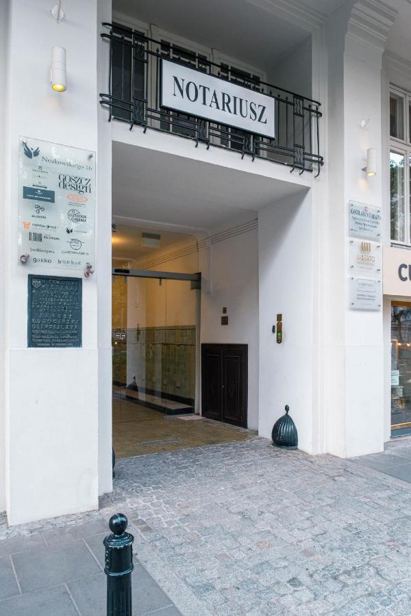 Апартаменты Apartament Grey Pearl Downtown Варшава Экстерьер фото